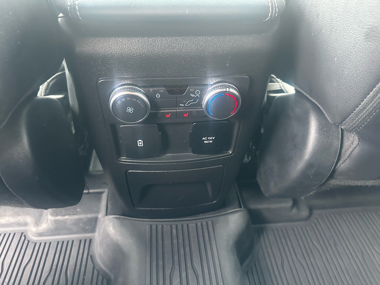 2022 Ford Explorer ST 4WD