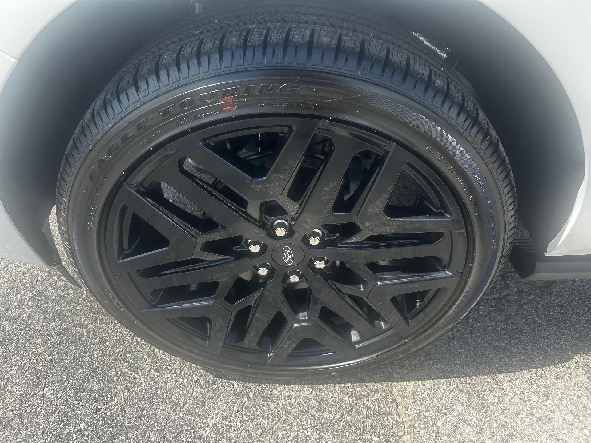 2027 Ford Expedition Max Platinum 4x4