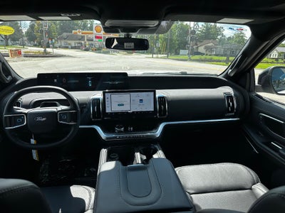 2027 Ford Expedition Max Platinum 4x4
