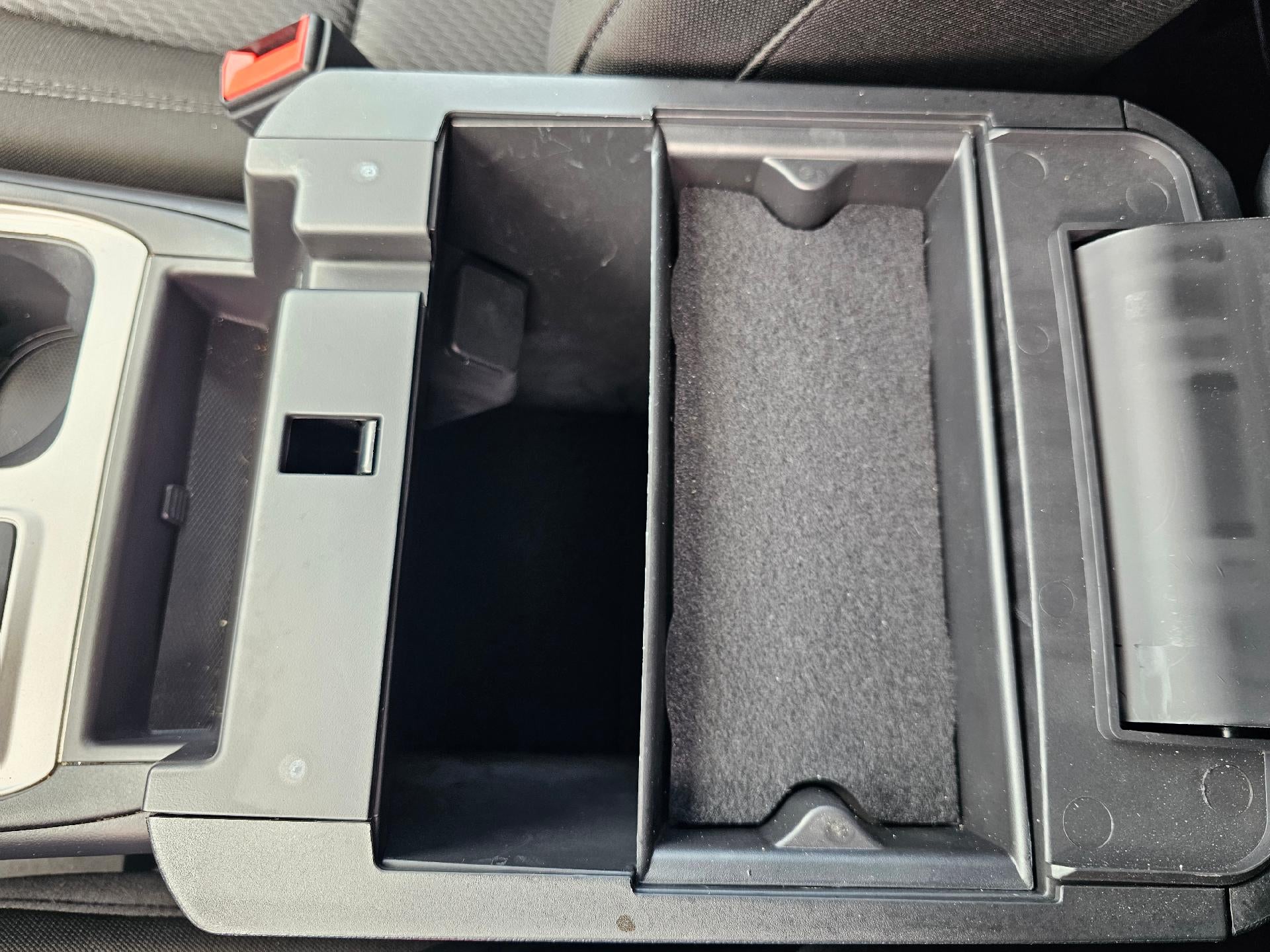 2023 Ford Explorer XLT 4WD