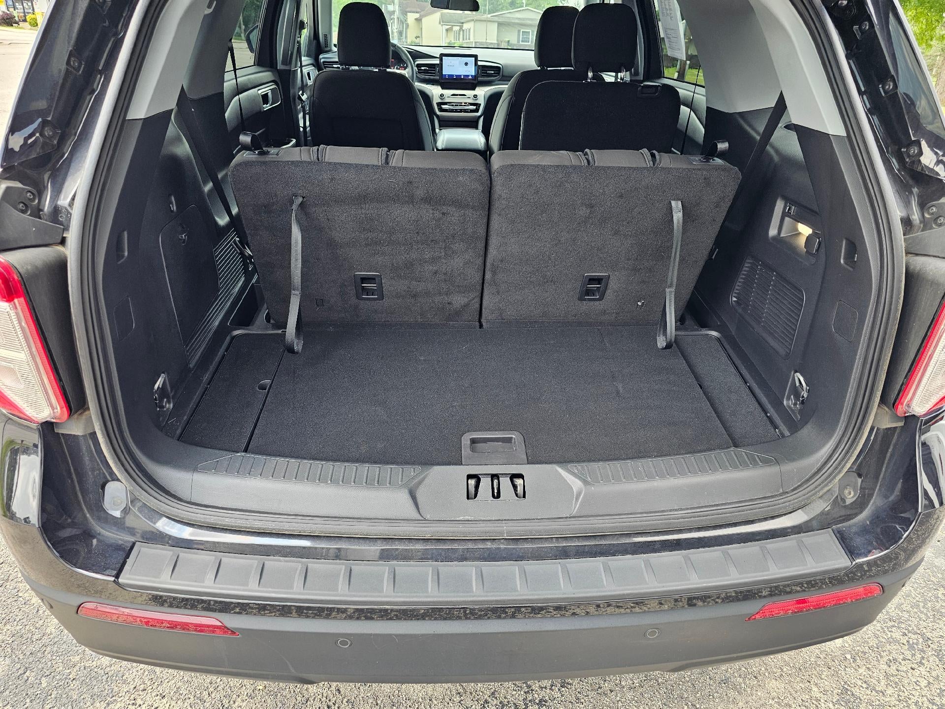 2023 Ford Explorer XLT 4WD