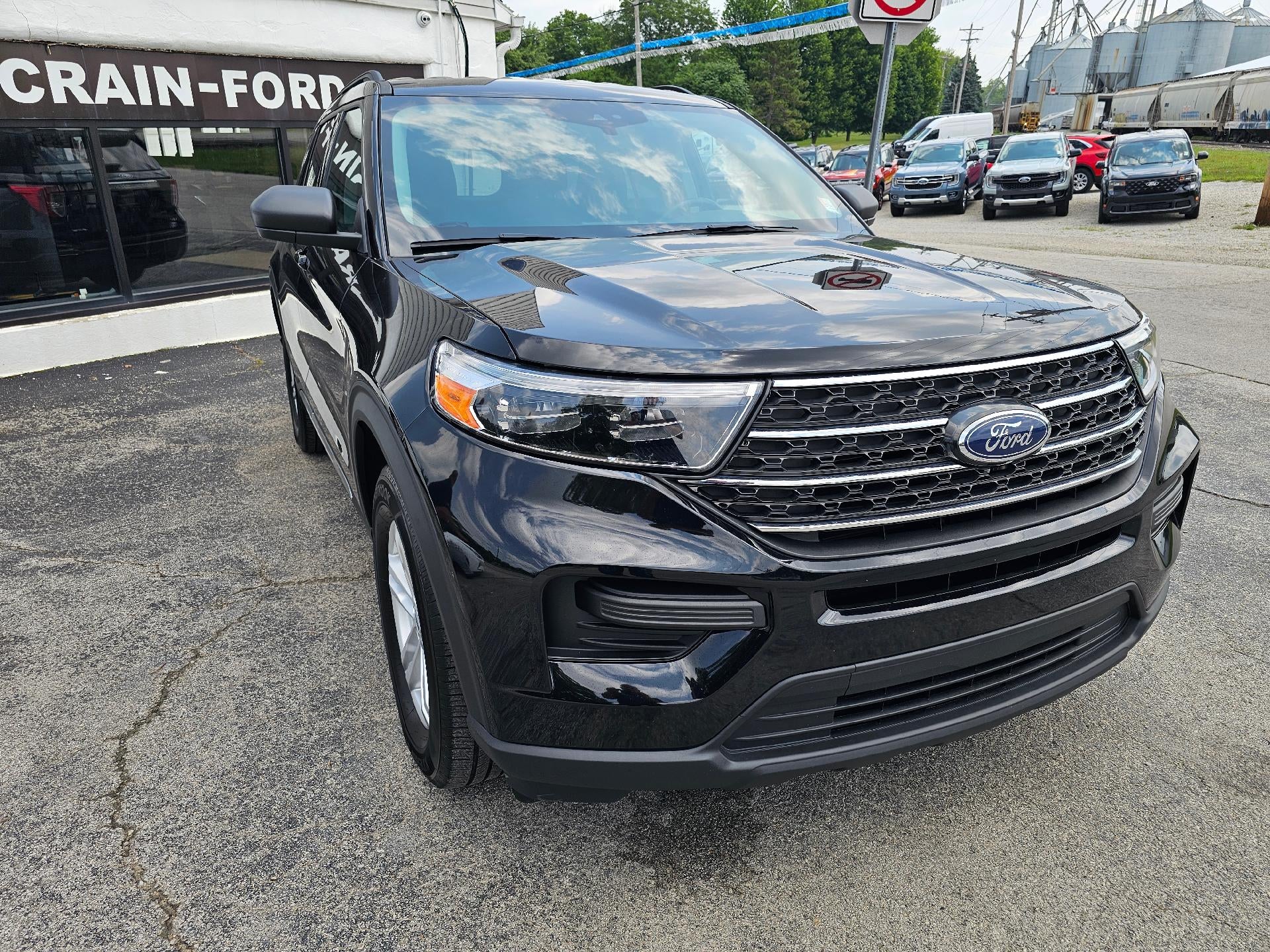 2023 Ford Explorer XLT 4WD