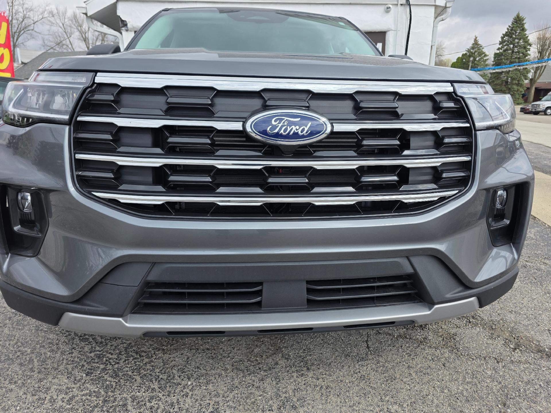 2026 Ford Explorer Active w/200A Pkg 4WD
