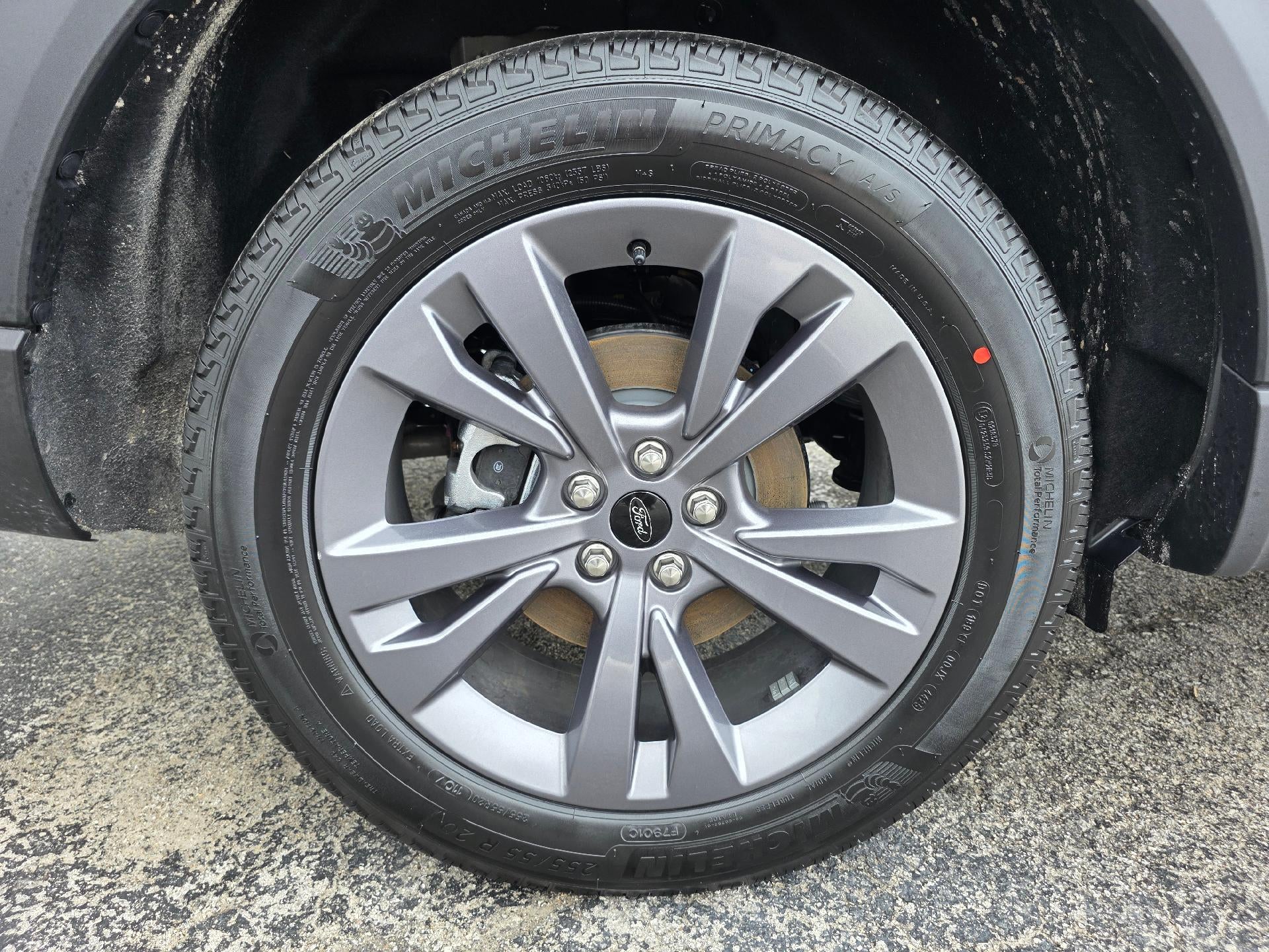 2026 Ford Explorer Active w/200A Pkg 4WD