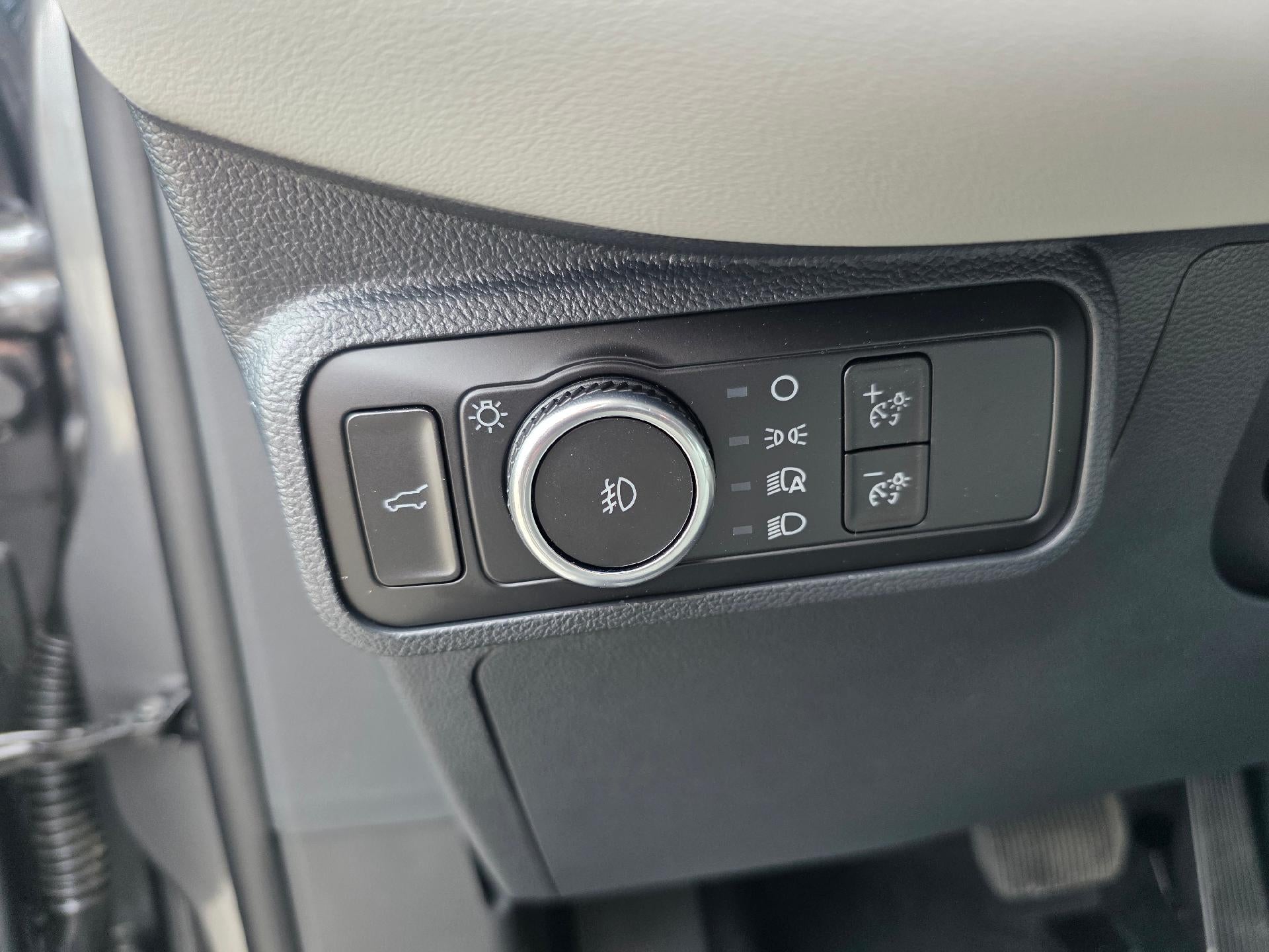 2026 Ford Explorer Active w/200A Pkg 4WD