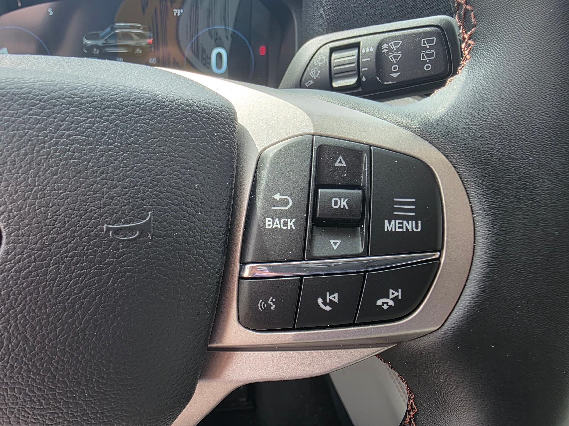 2026 Ford Explorer Active w/200A Pkg 4WD