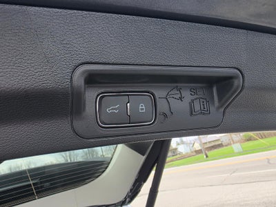 2026 Ford Explorer Active w/200A Pkg 4WD