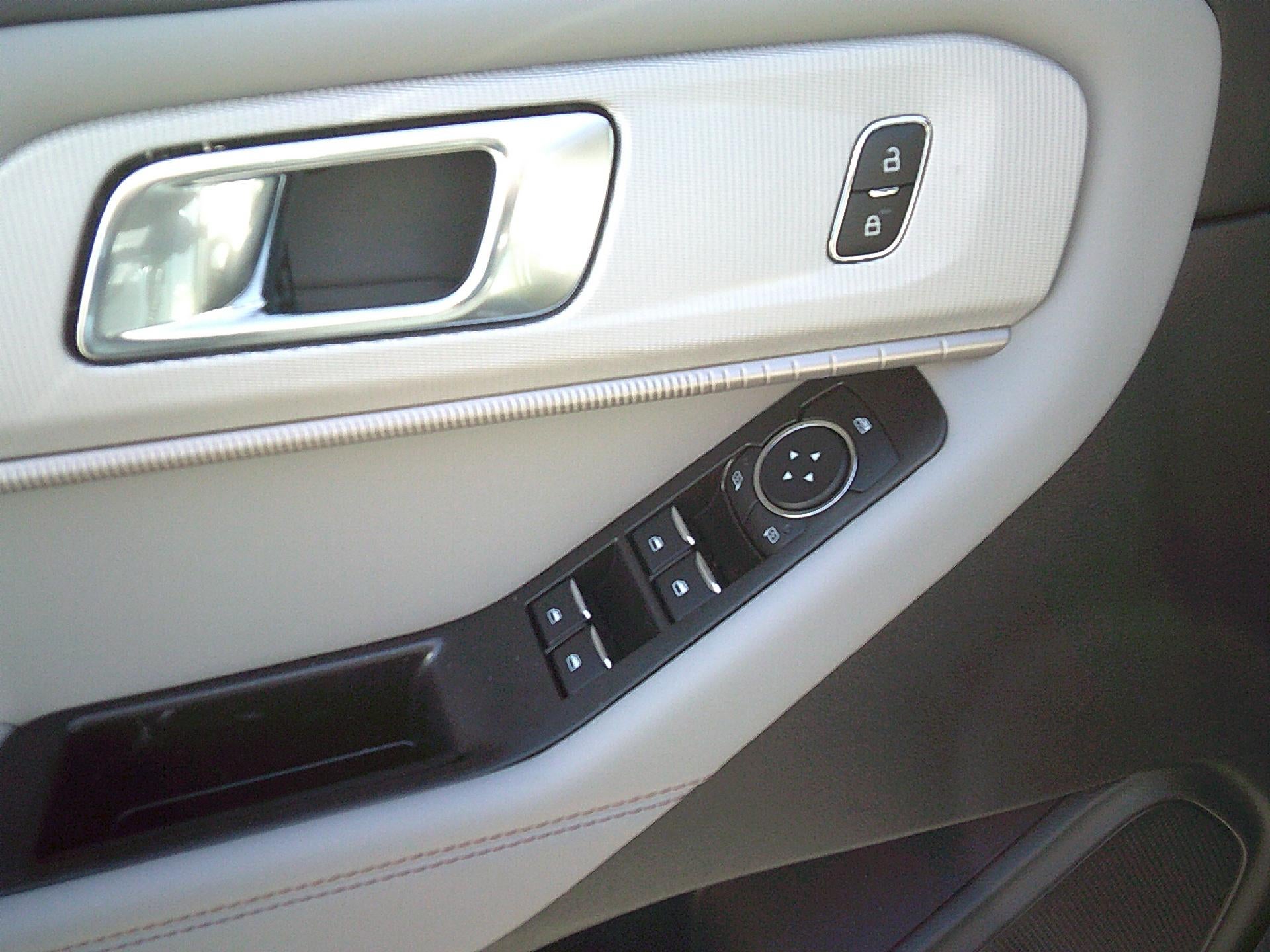 2026 Ford Explorer Active 4WD