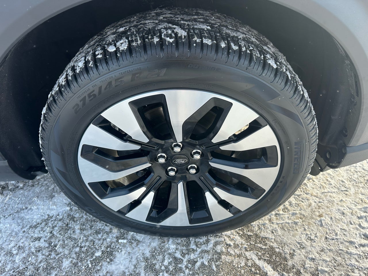 2026 Ford Explorer Platinum 4WD