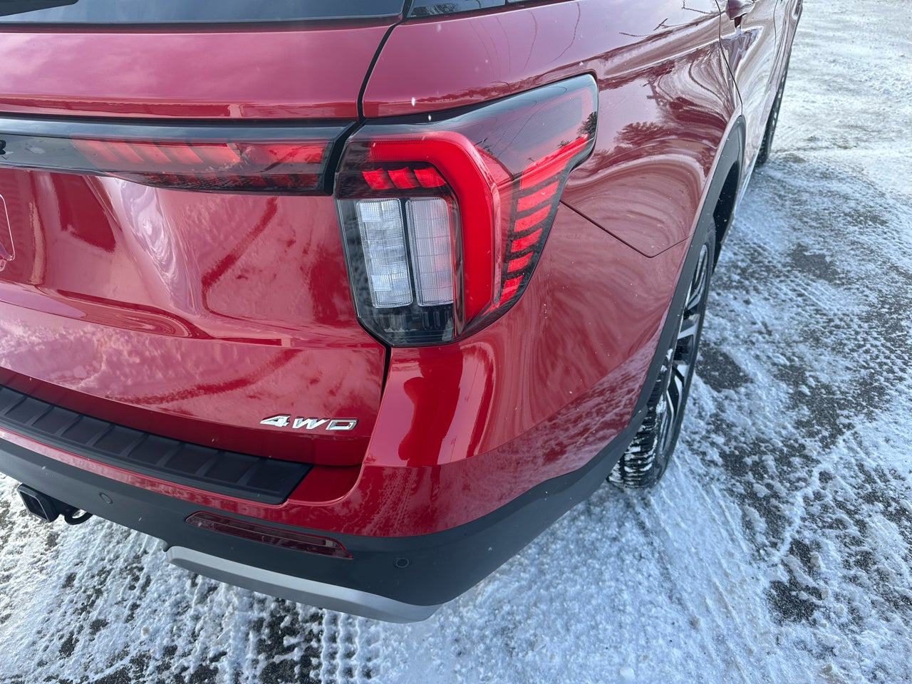 2026 Ford Explorer Platinum 4WD