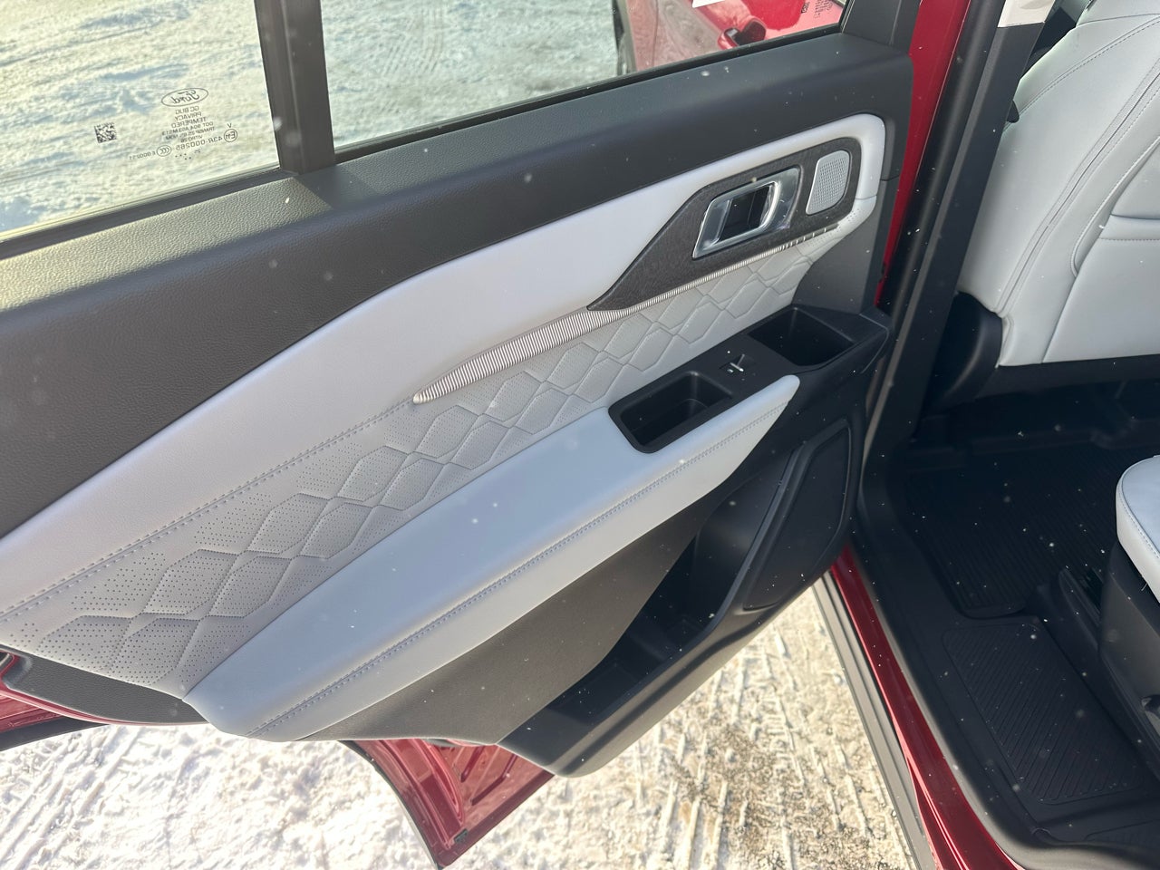 2026 Ford Explorer Platinum 4WD