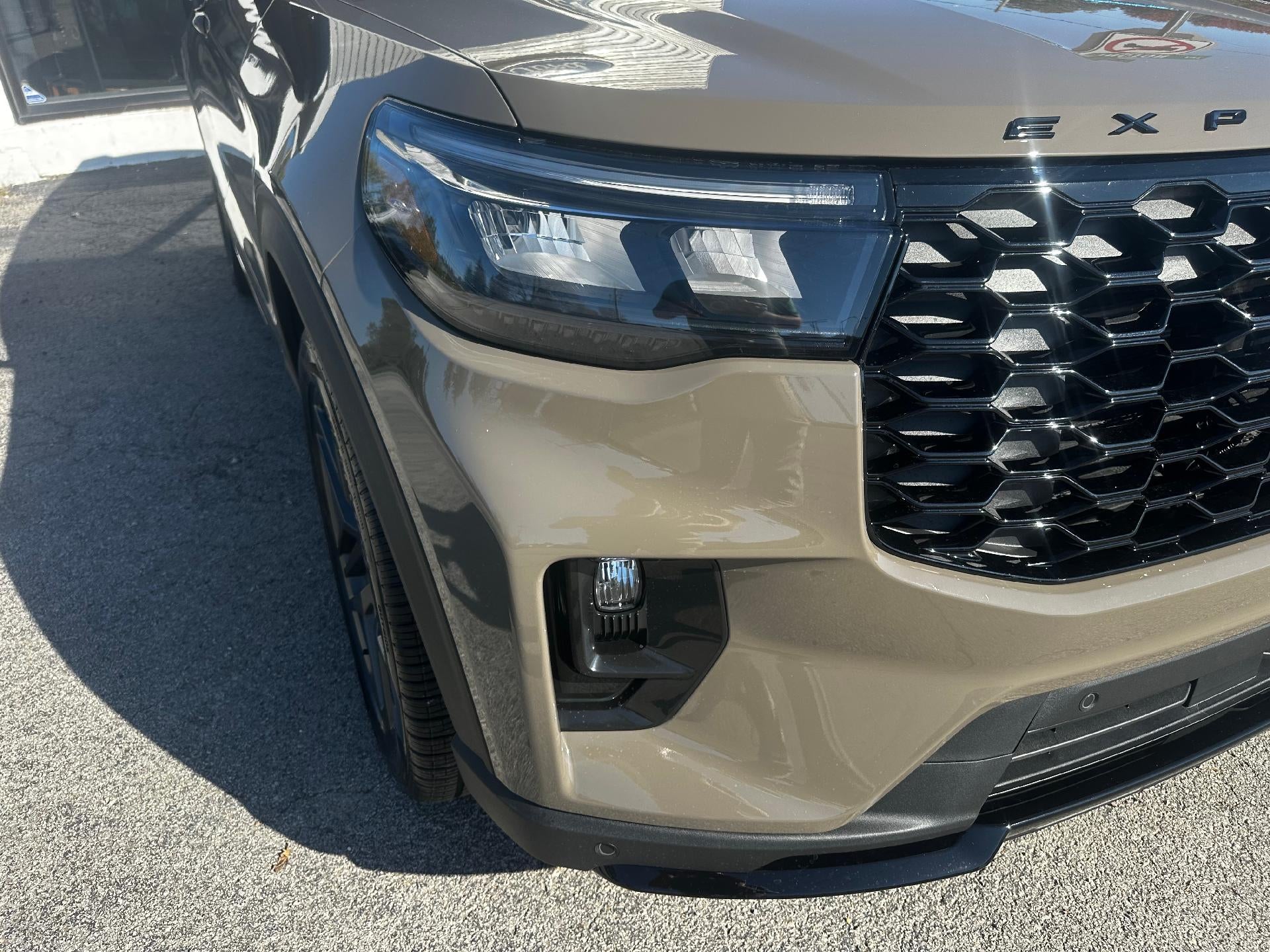2027 Ford Explorer ST-Line 4WD
