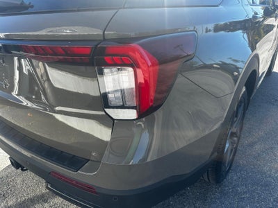 2027 Ford Explorer ST-Line 4WD