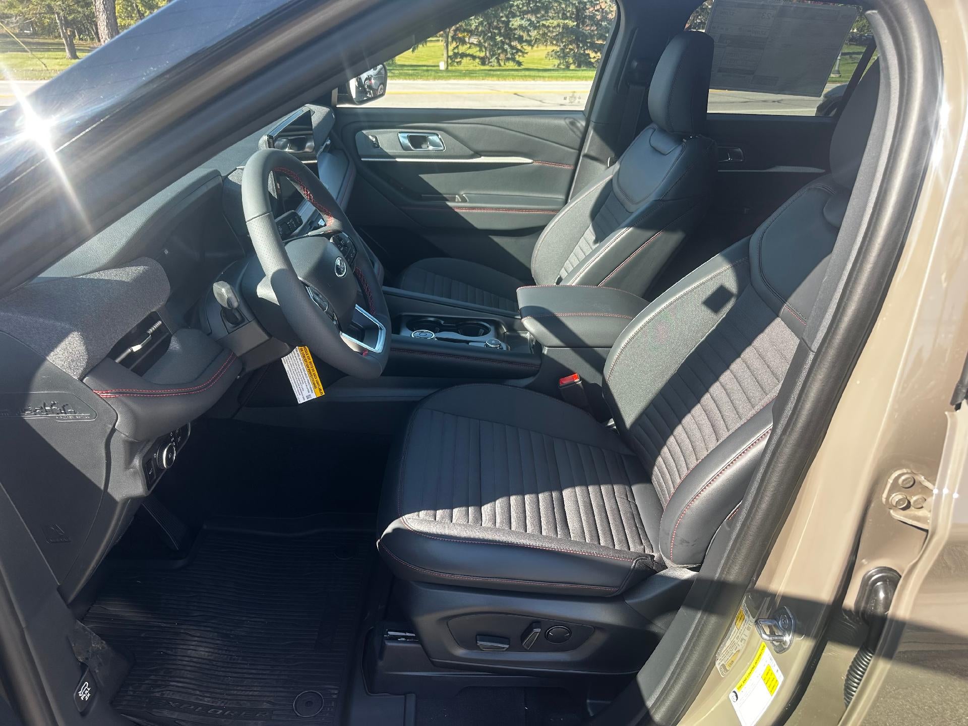 2027 Ford Explorer ST-Line 4WD