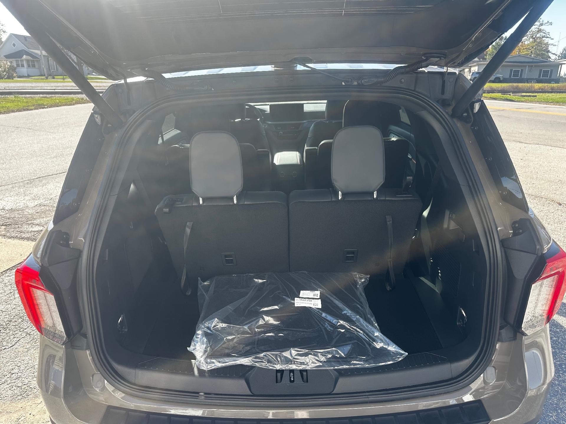 2027 Ford Explorer ST-Line 4WD