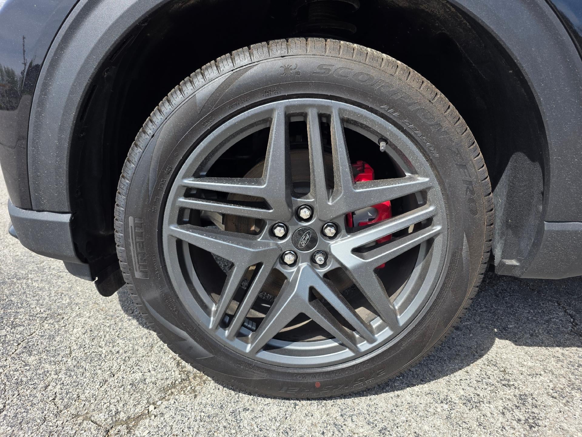 2026 Ford Explorer ST-Line 4WD