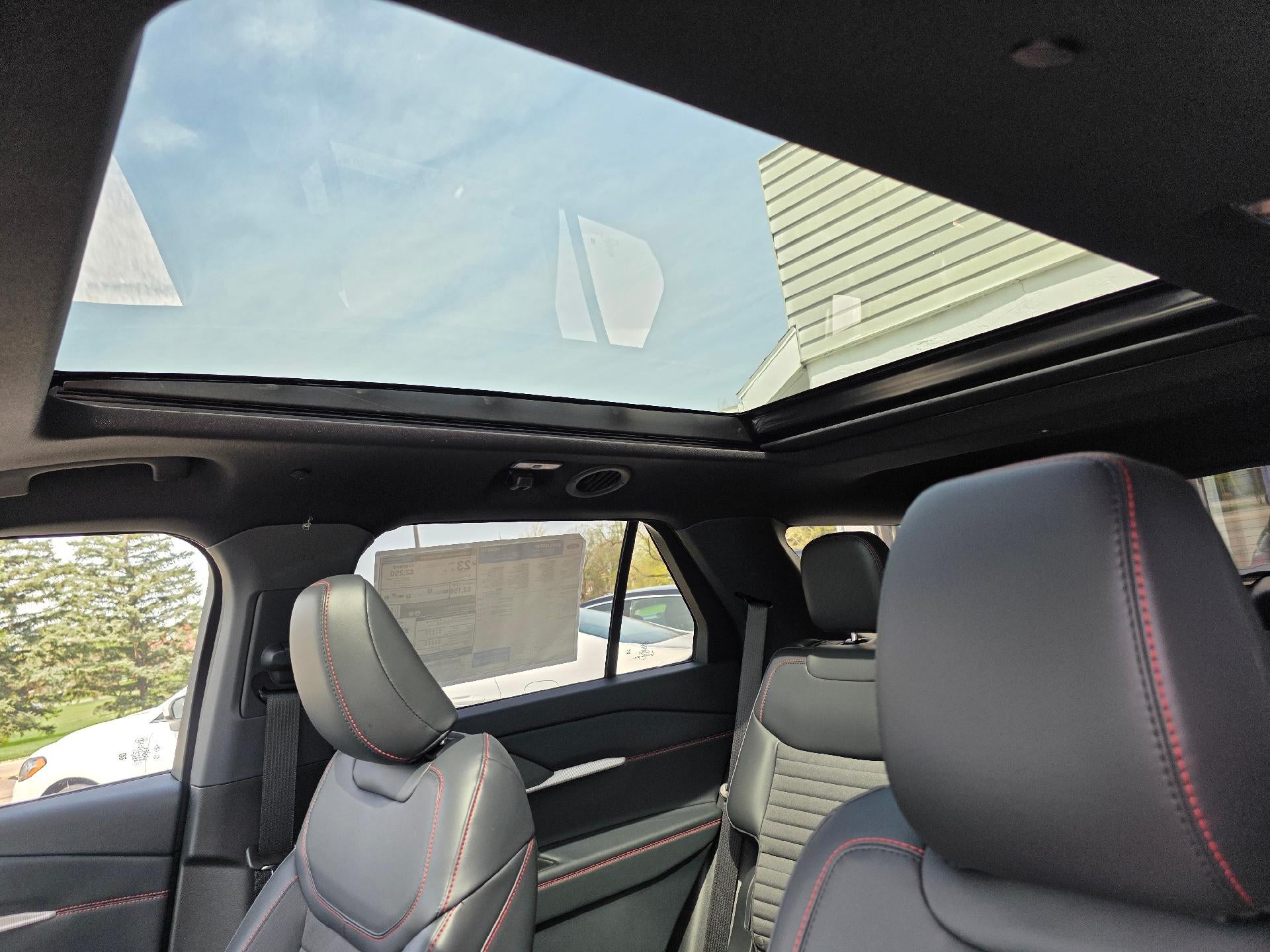 2026 Ford Explorer ST-Line 4WD