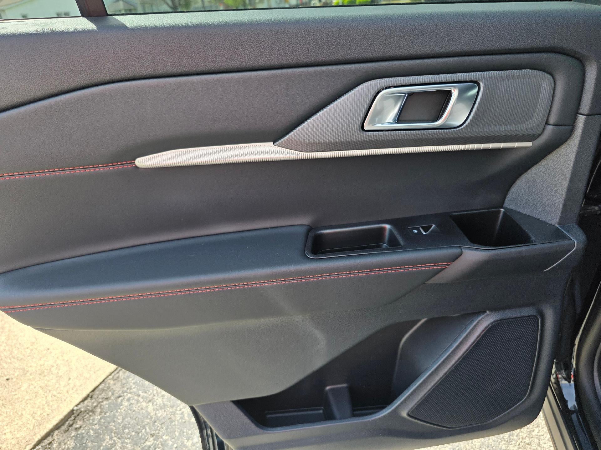 2026 Ford Explorer ST-Line 4WD