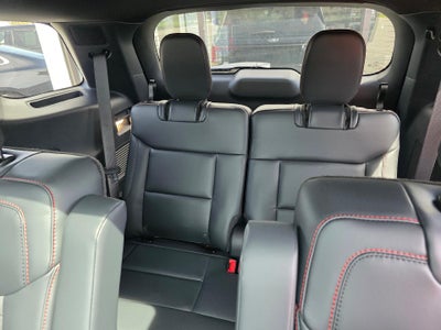 2026 Ford Explorer ST-Line 4WD