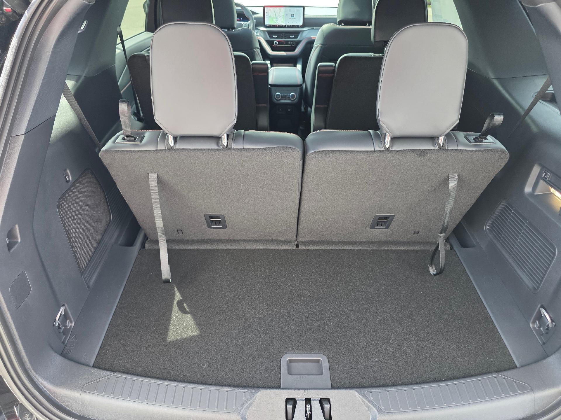 2026 Ford Explorer ST-Line 4WD