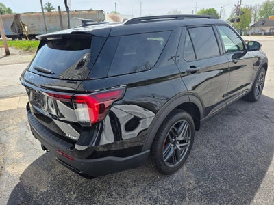 2026 Ford Explorer ST-Line 4WD