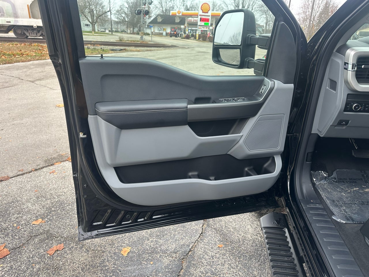 2026 Ford Super Duty F-250 SRW XL 4WD Crew Cab 8' Box