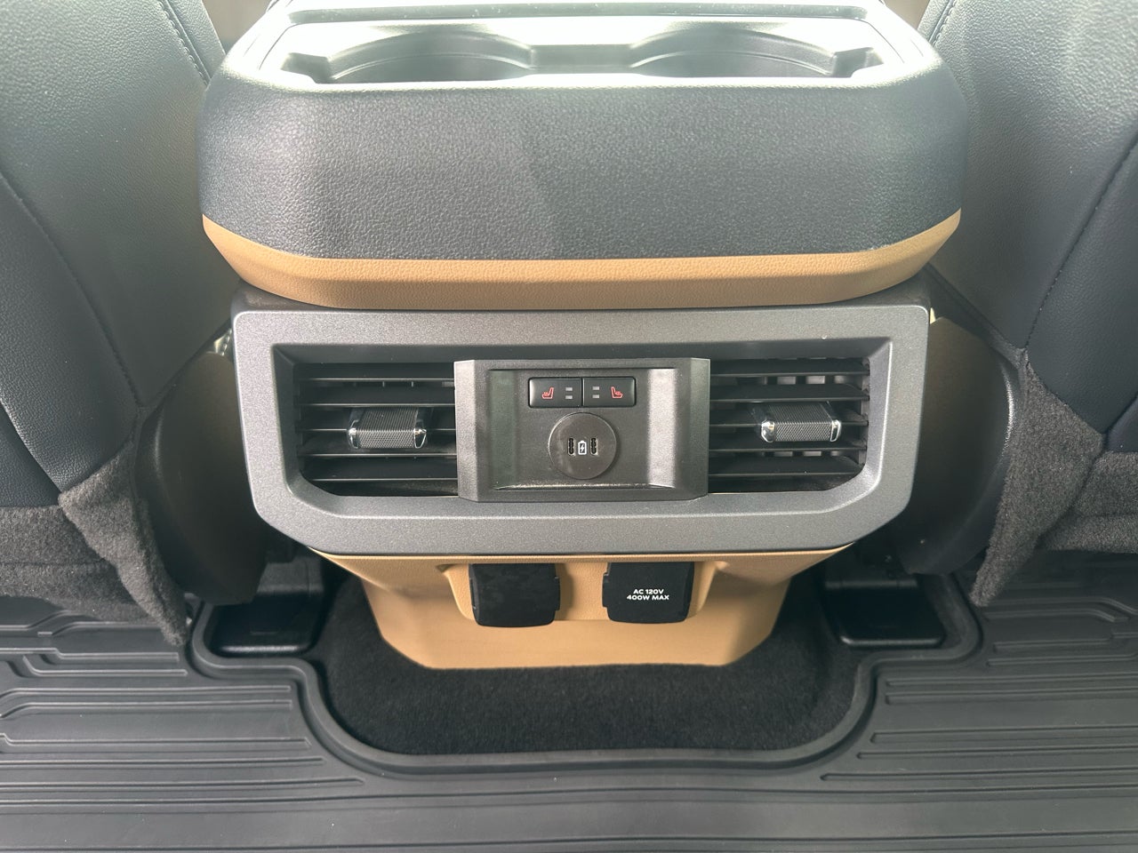 2024 Ford Super Duty F-250 SRW LARIAT 4WD Crew Cab 6.75' Box