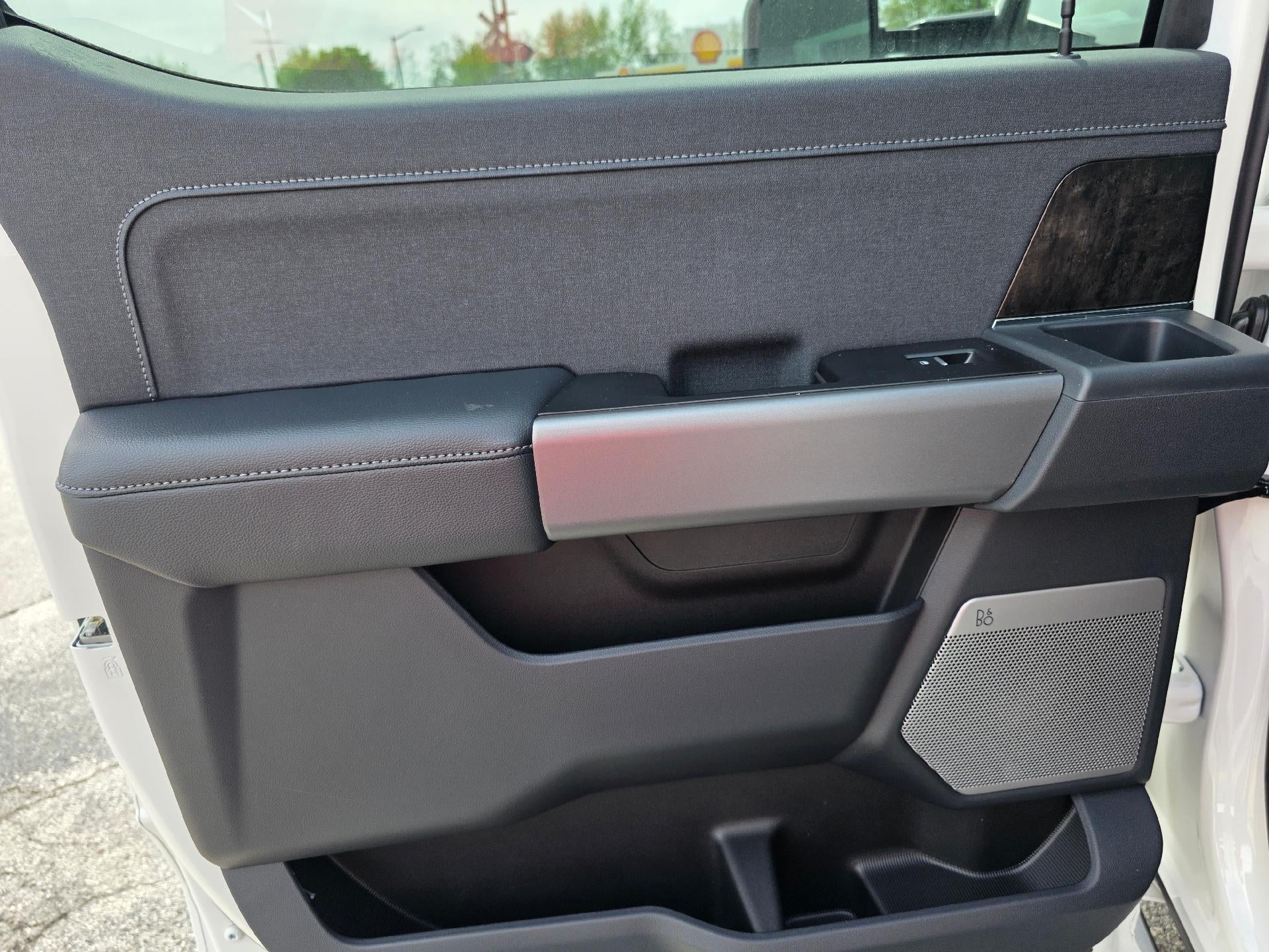 2026 Ford Super Duty F-250 SRW LARIAT 4WD Crew Cab 6.75' Box