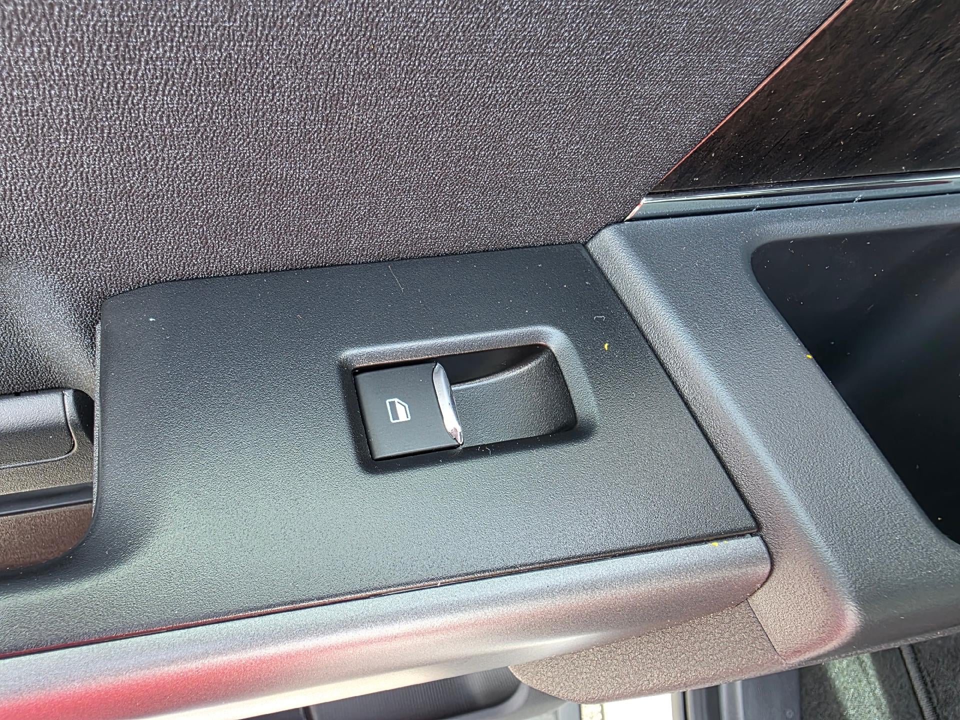 2026 Ford Super Duty F-250 SRW LARIAT 4WD Crew Cab 6.75' Box