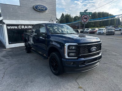 2027 Ford Super Duty F-250 SRW XLT 4WD Crew Cab 6.75' Box