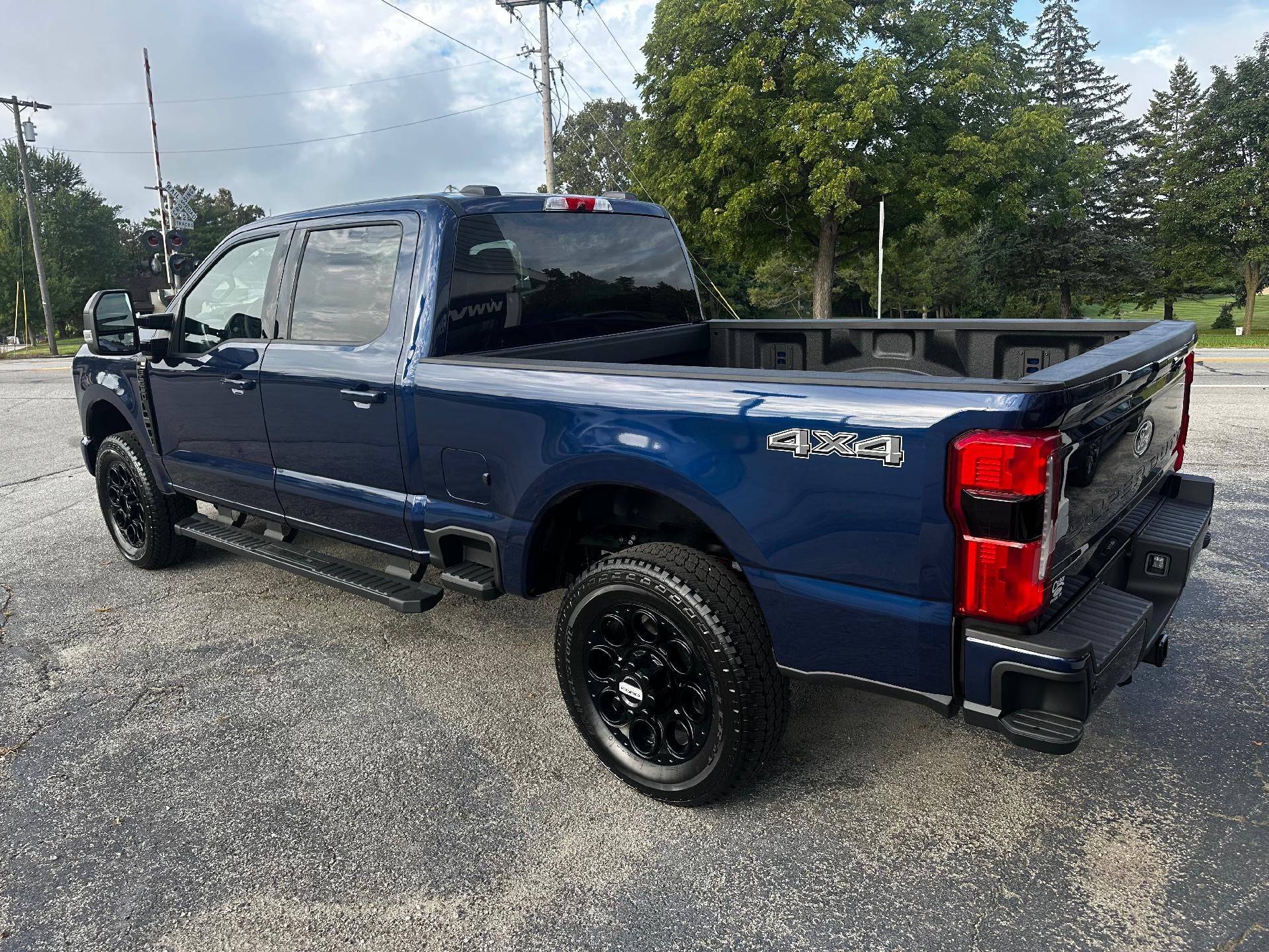 2027 Ford Super Duty F-250 SRW XLT 4WD Crew Cab 6.75' Box