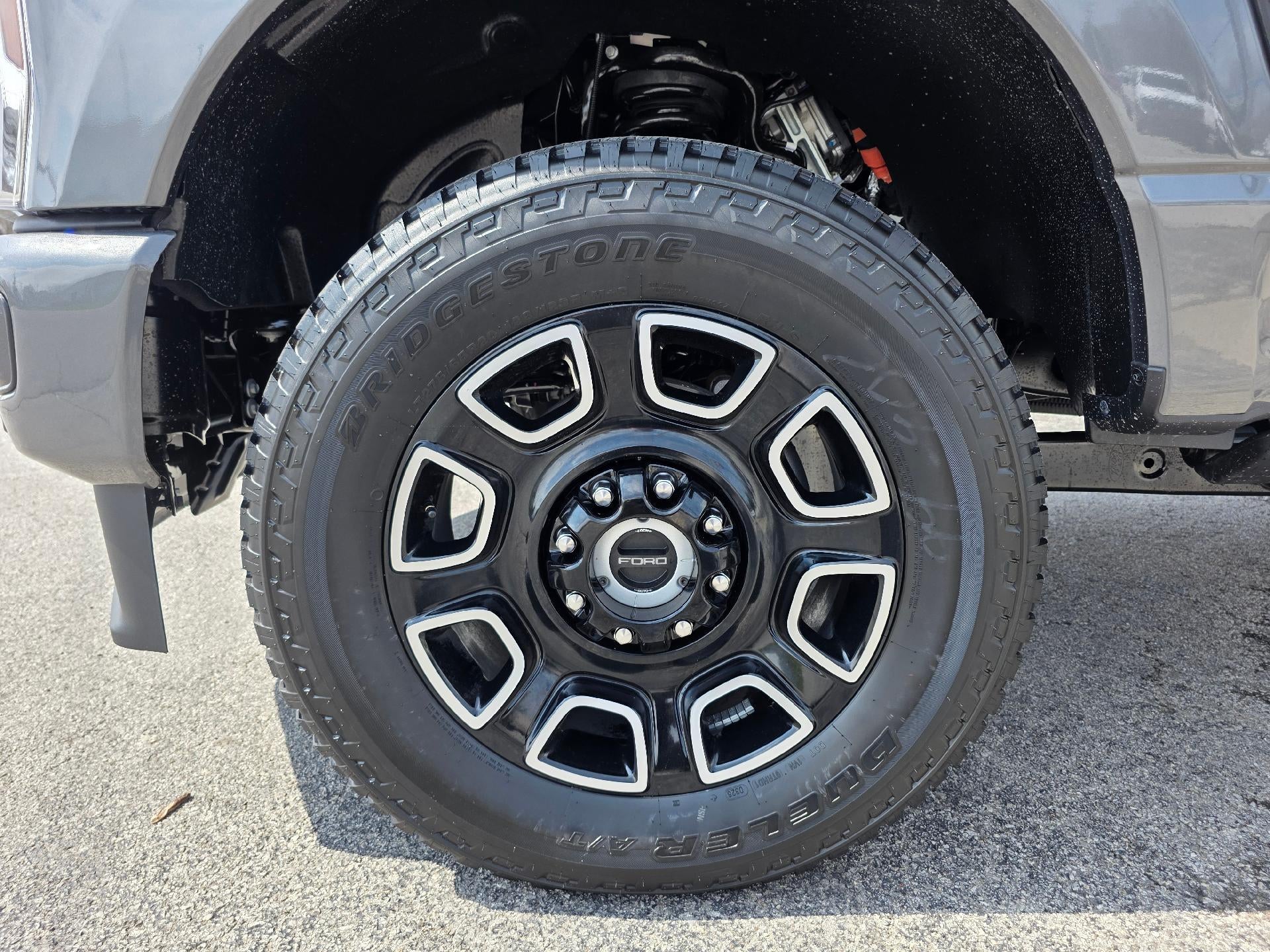 2026 Ford Super Duty F-350 SRW Platinum 4WD Crew Cab 6.75' Box