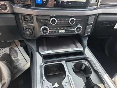 2026 Ford Super Duty F-350 SRW Platinum 4WD Crew Cab 6.75' Box