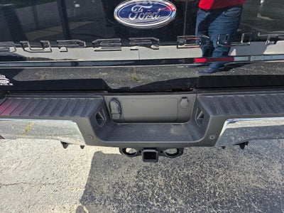 2026 Ford Super Duty F-350 SRW LARIAT 4WD Crew Cab 8' Box