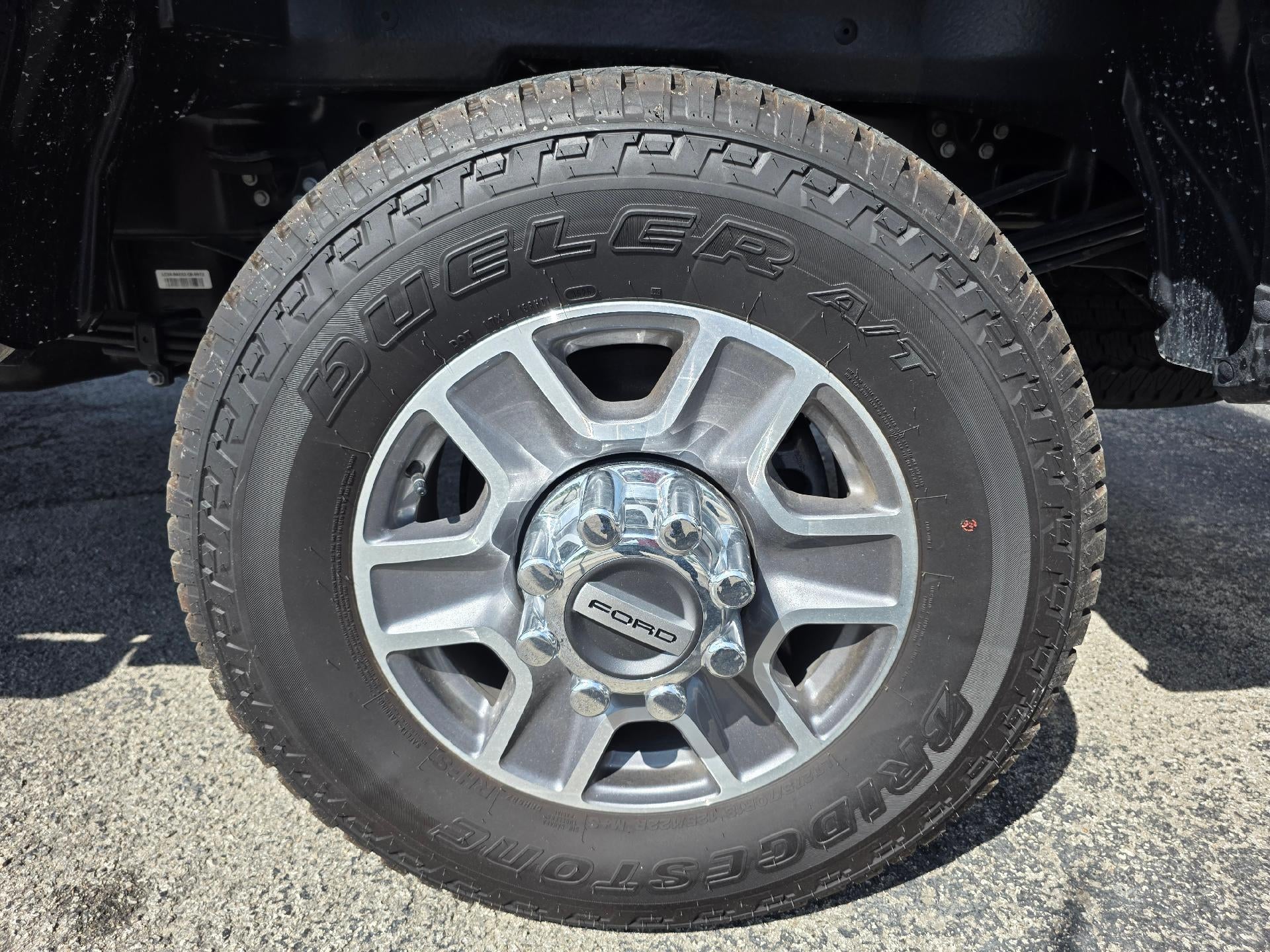 2026 Ford Super Duty F-350 SRW LARIAT 4WD Crew Cab 8' Box