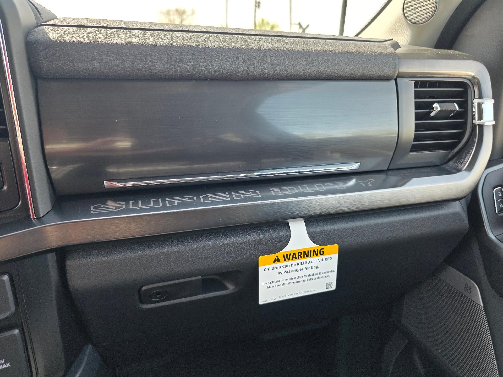 2026 Ford Super Duty F-350 SRW LARIAT 4WD Crew Cab 8' Box