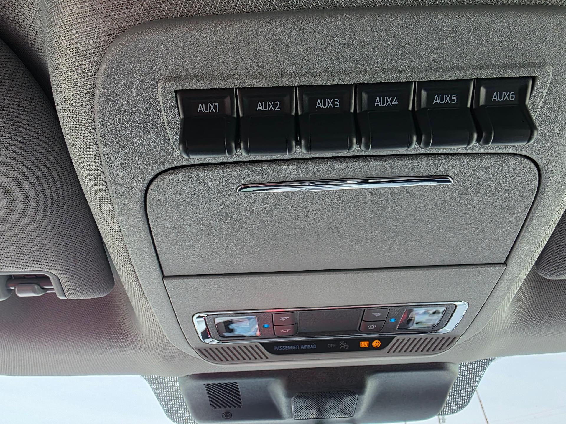 2026 Ford Super Duty F-350 SRW LARIAT 4WD Crew Cab 8' Box