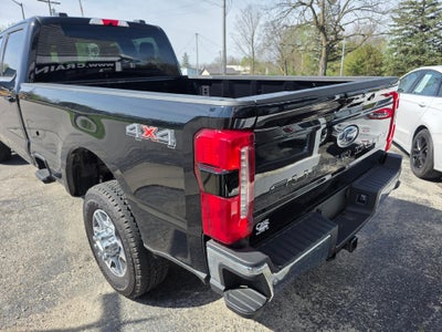 2026 Ford Super Duty F-350 SRW LARIAT 4WD Crew Cab 8' Box