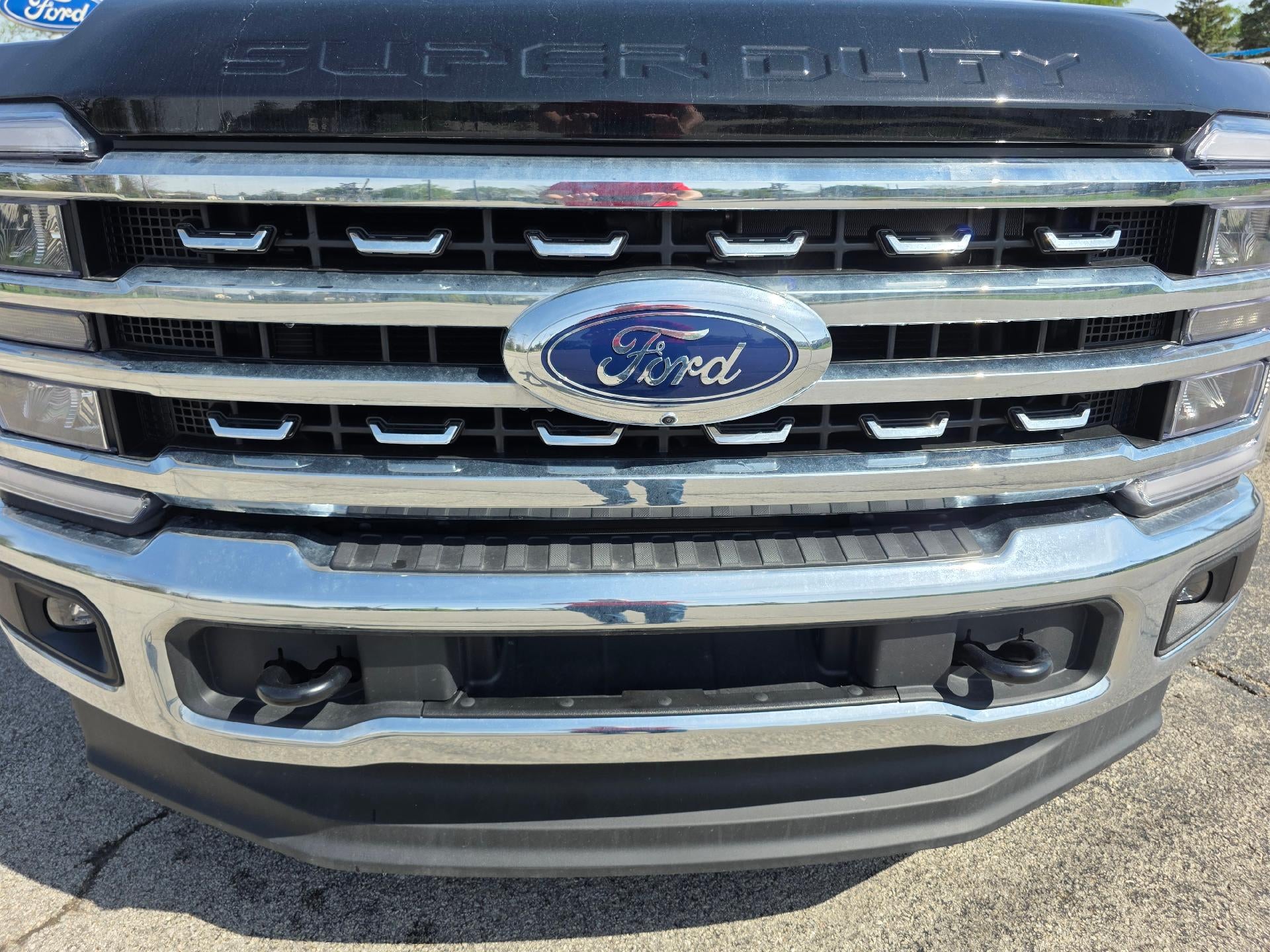 2026 Ford Super Duty F-350 SRW LARIAT 4WD Crew Cab 8' Box