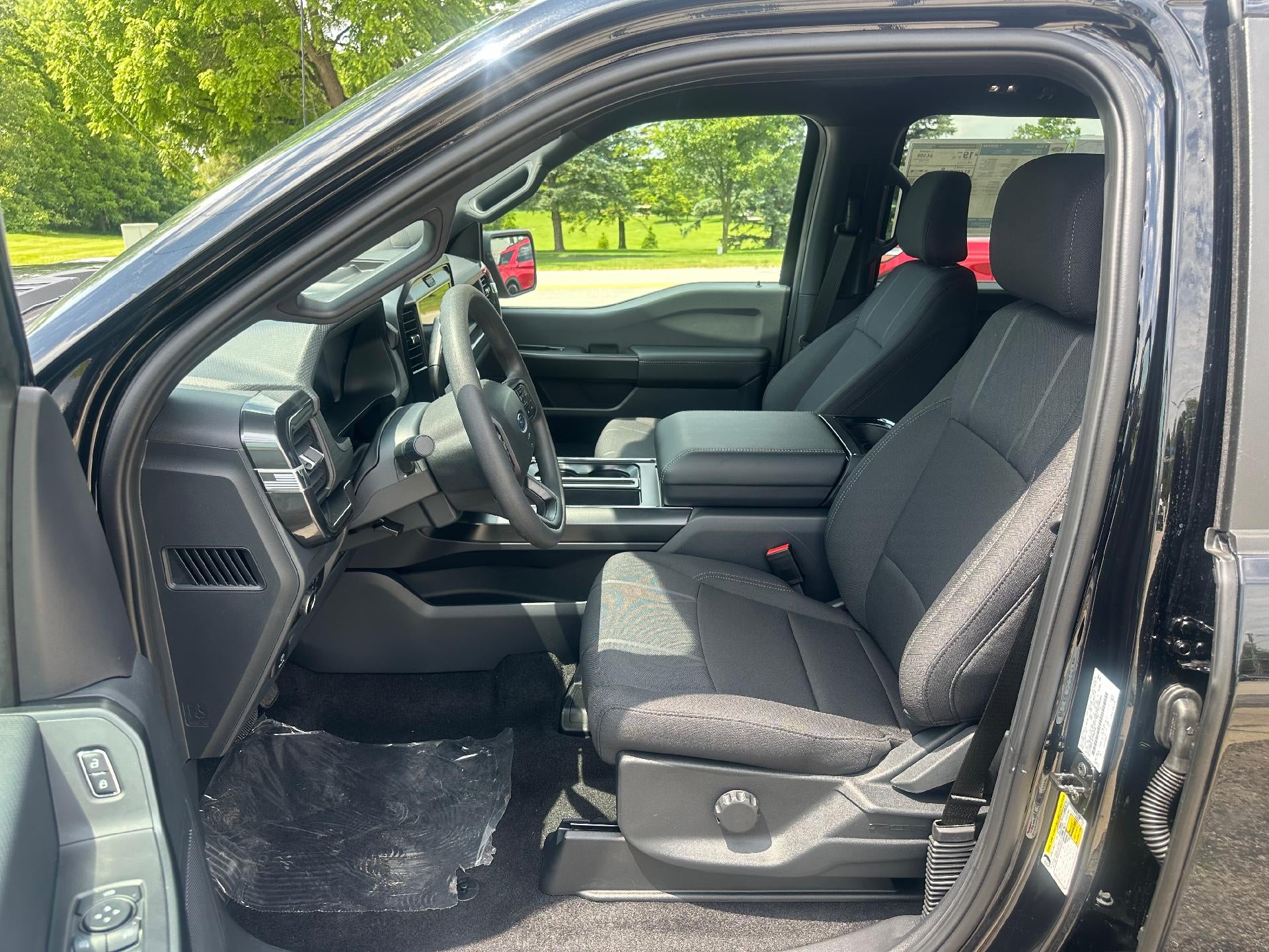 2026 Ford F-150 STX 4WD SuperCrew 5.5' Box