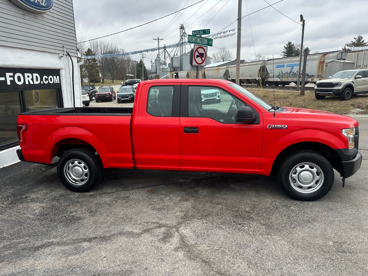2017 Ford F-150 XL 2WD SuperCab 6.5' Box