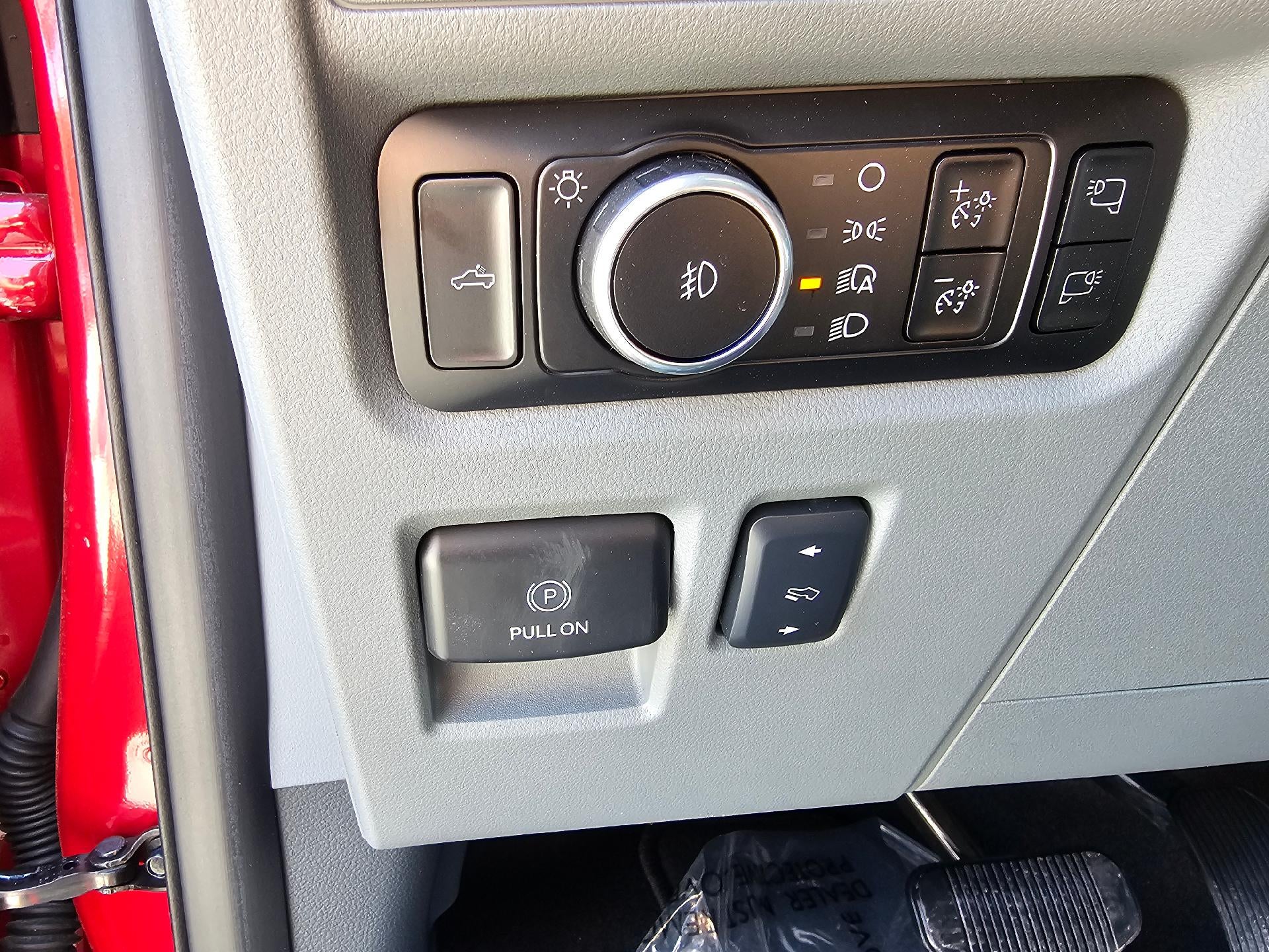 2025 Ford F-150 XLT 4WD SuperCrew 5.5' Box