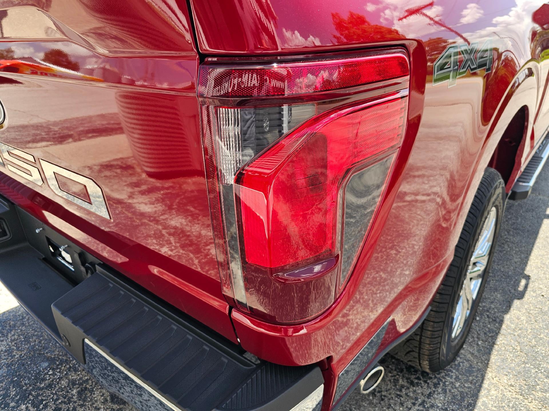 2025 Ford F-150 XLT 4WD SuperCrew 5.5' Box