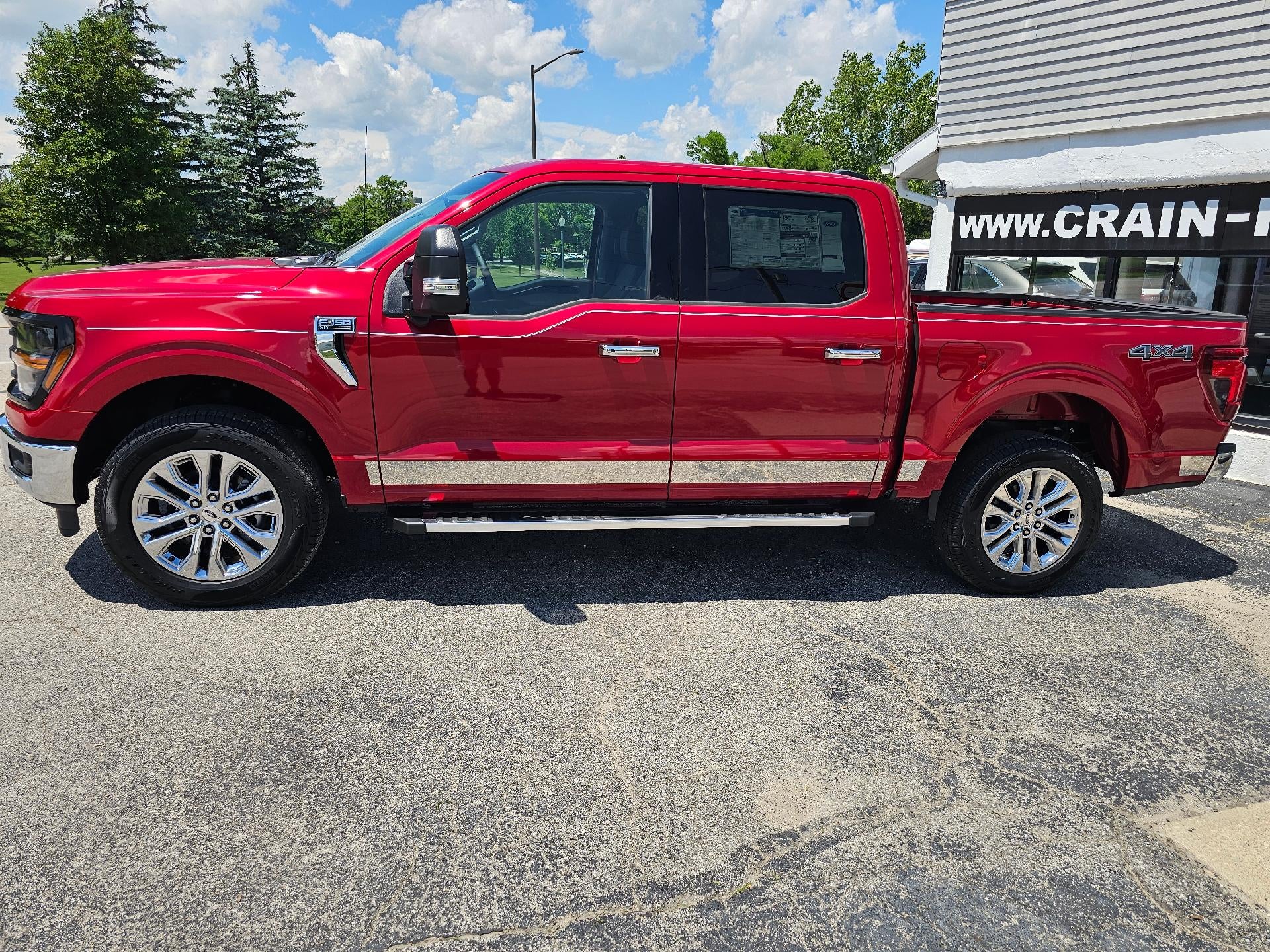 2025 Ford F-150 XLT 4WD SuperCrew 5.5' Box