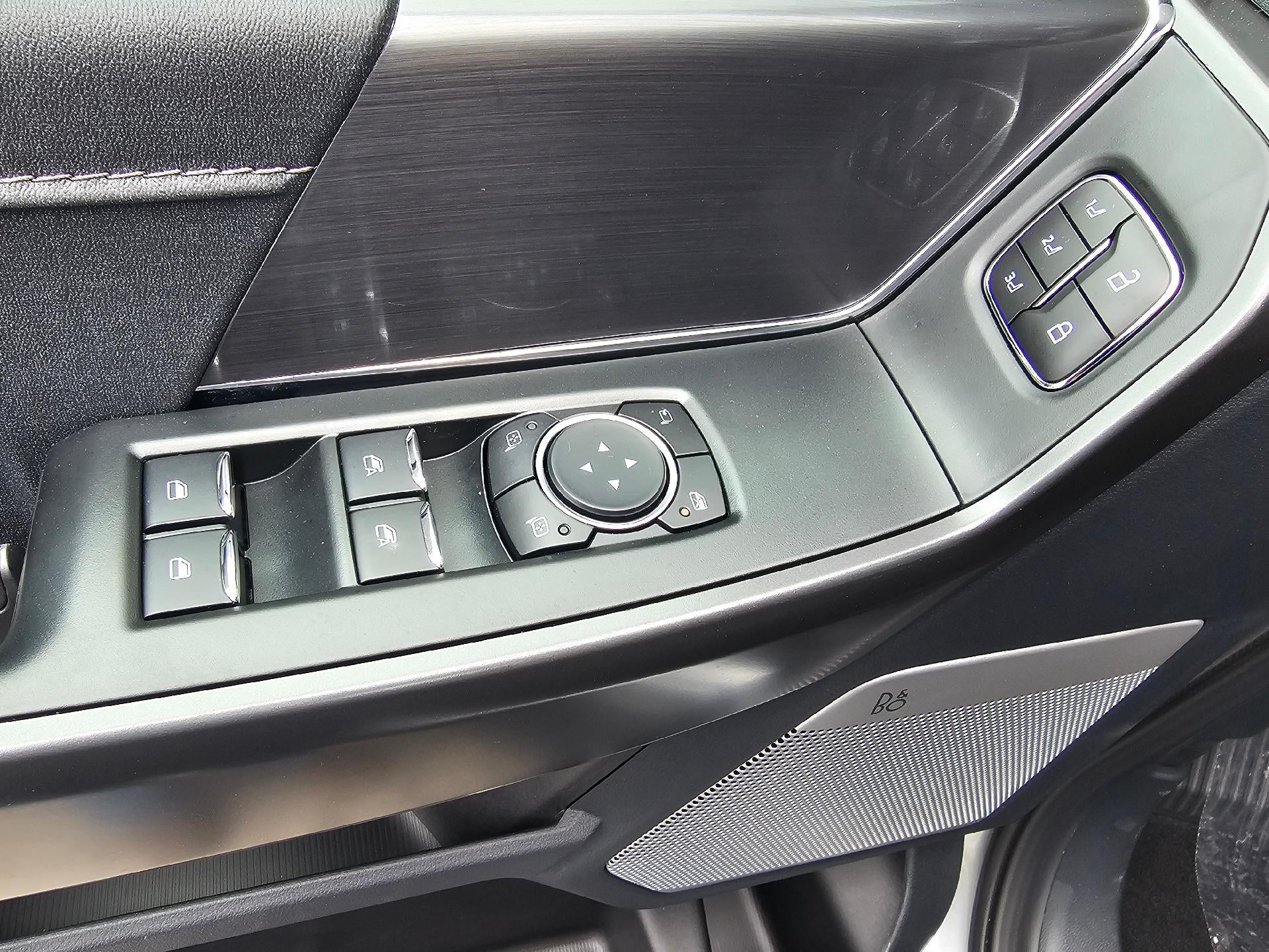 2025 Ford F-150 LARIAT 4WD SuperCrew 5.5' Box