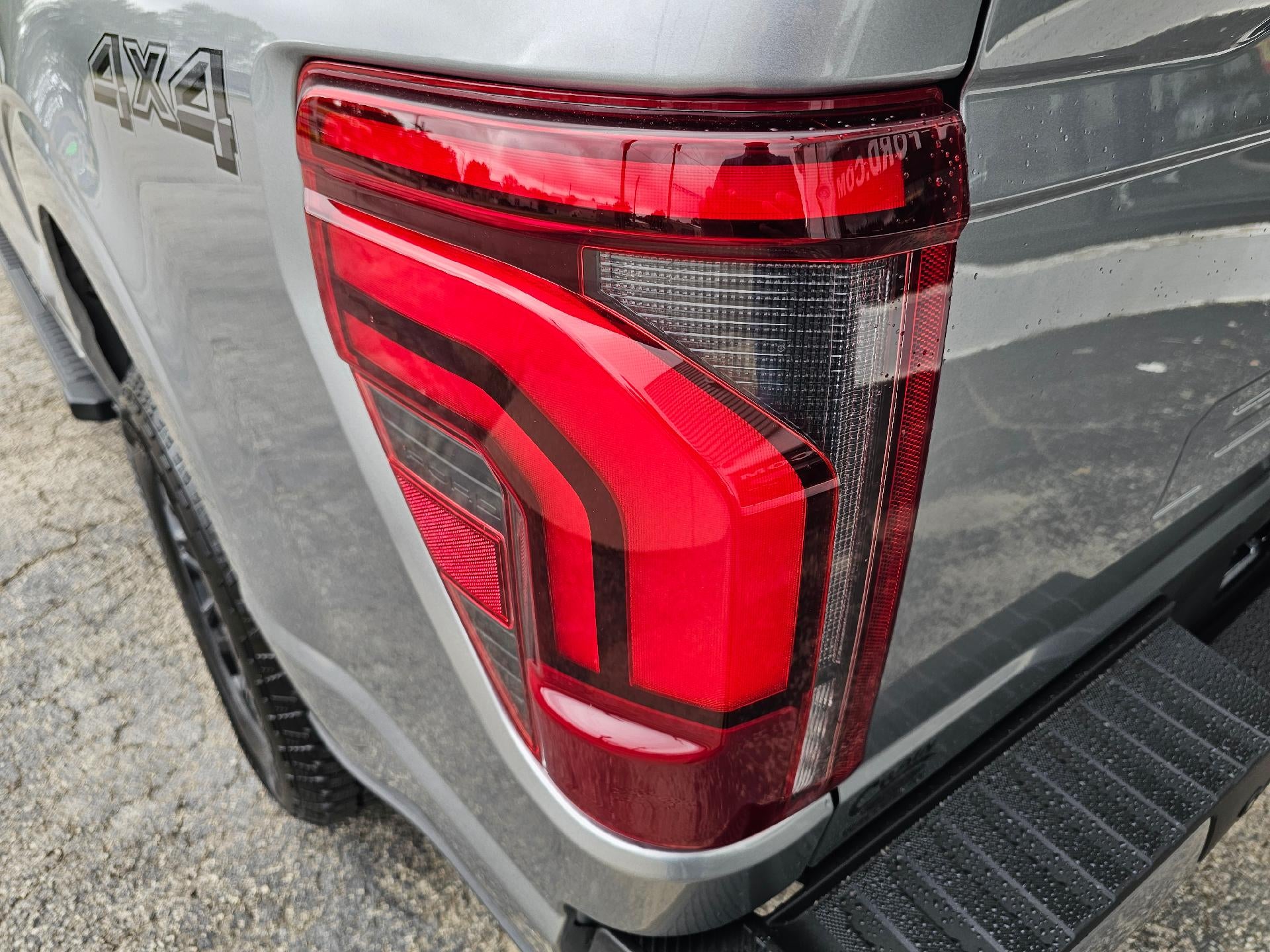 2025 Ford F-150 LARIAT 4WD SuperCrew 5.5' Box