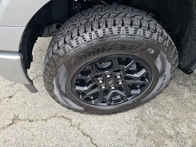 2025 Ford F-150 LARIAT 4WD SuperCrew 5.5' Box