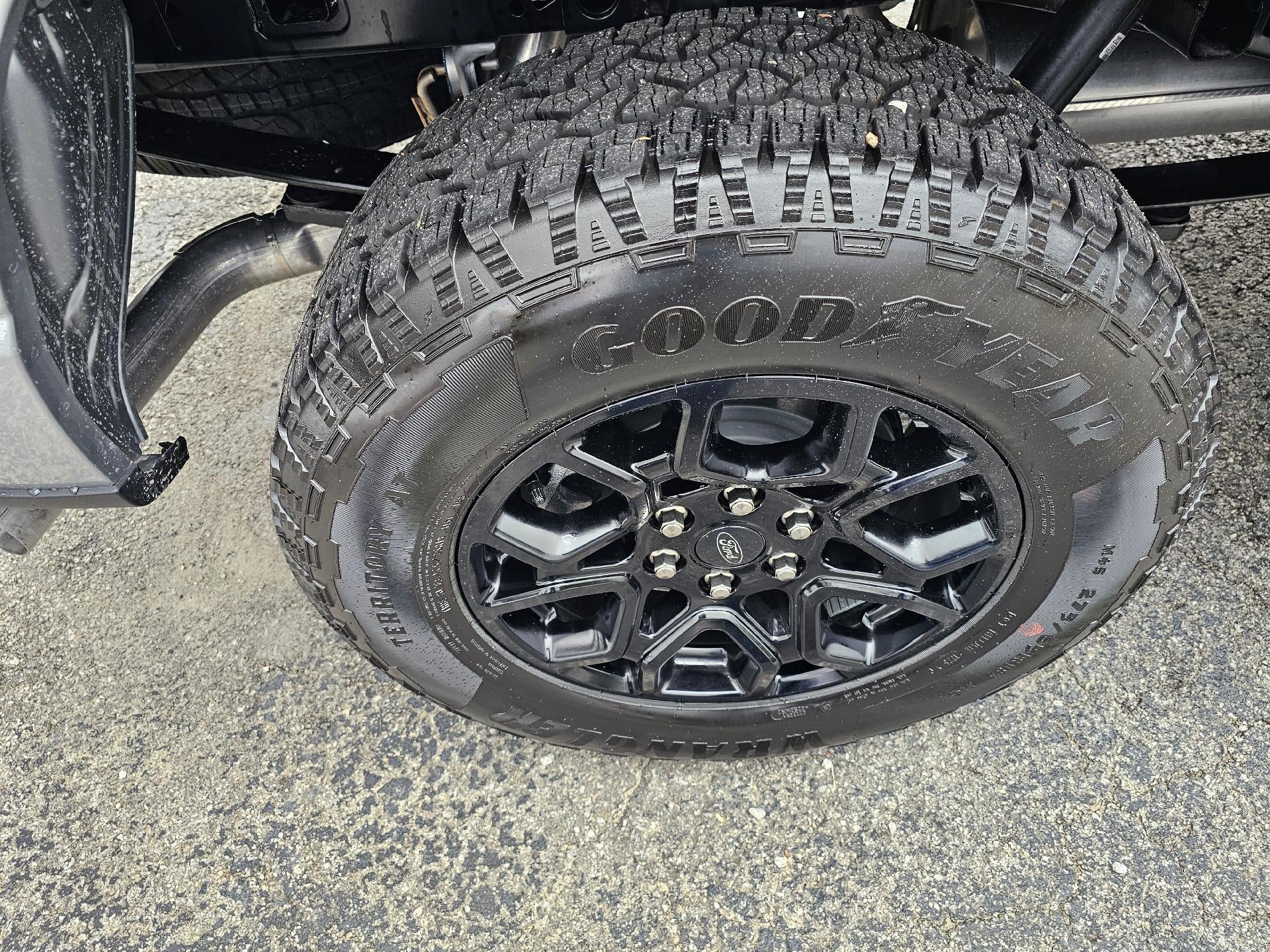 2025 Ford F-150 LARIAT 4WD SuperCrew 5.5' Box