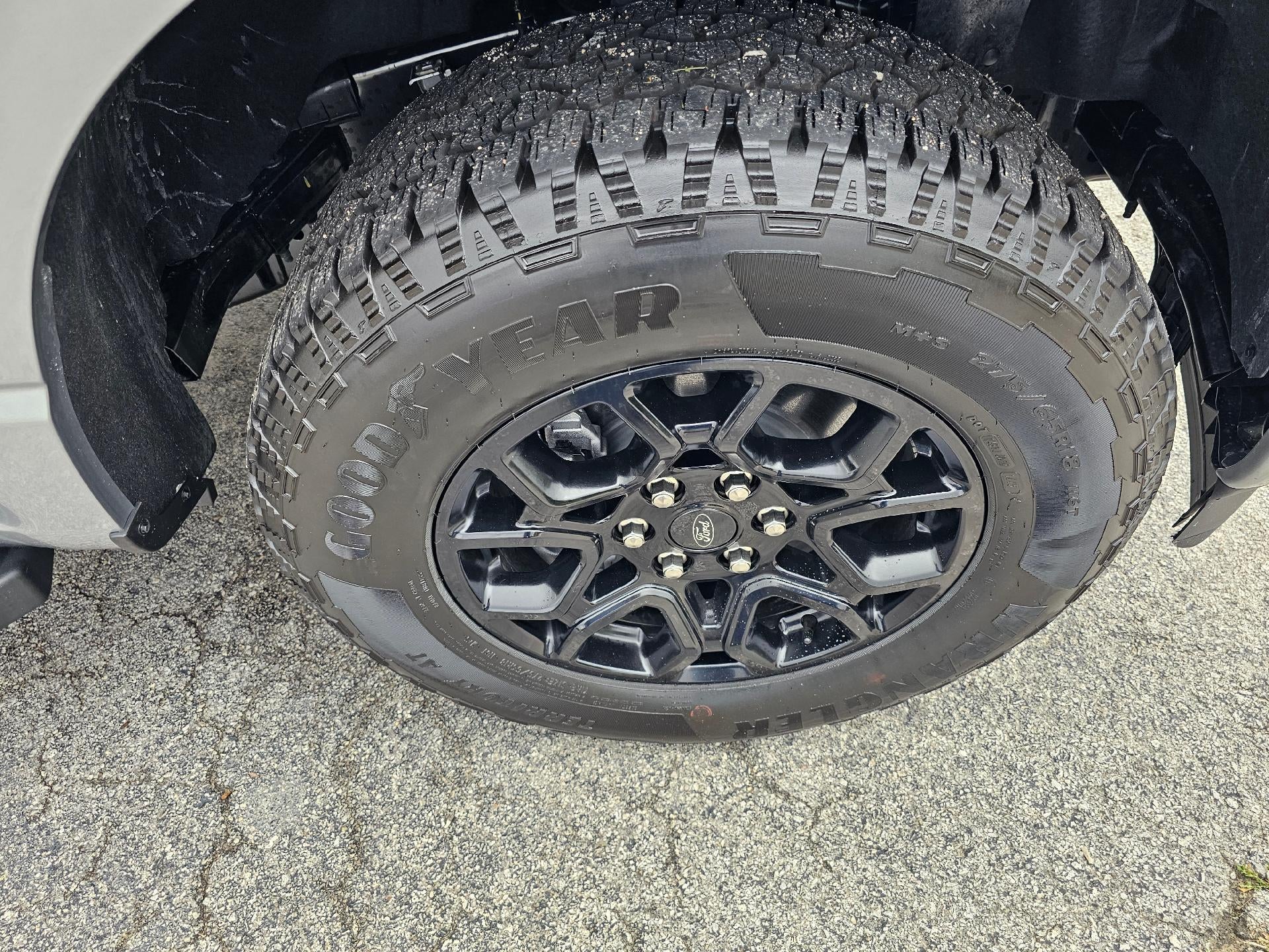 2025 Ford F-150 LARIAT 4WD SuperCrew 5.5' Box