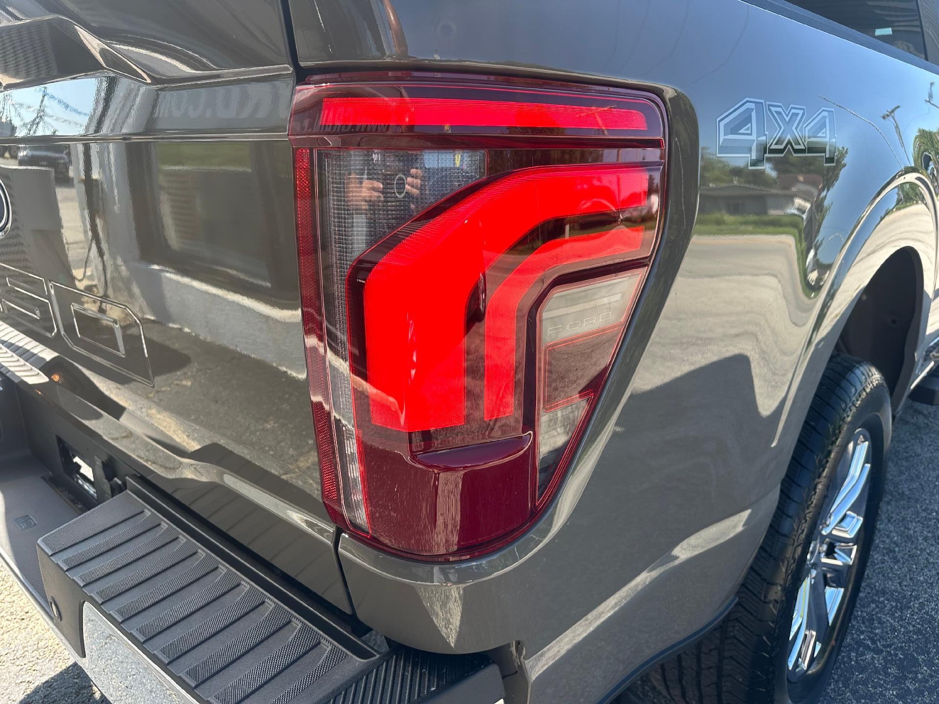 2026 Ford F-150 LARIAT 4WD SuperCrew 5.5' Box